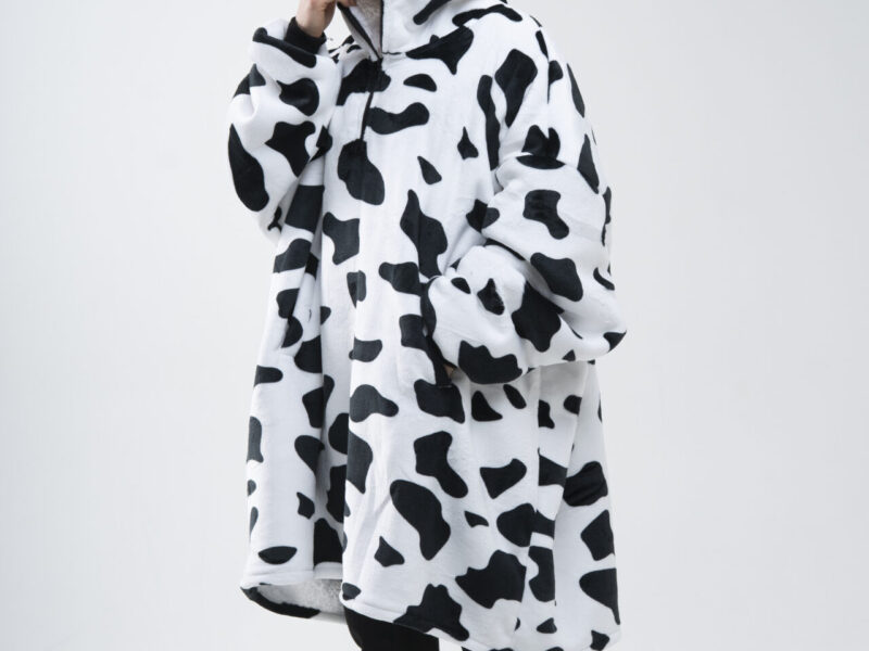 Lehmamustriga Köusik